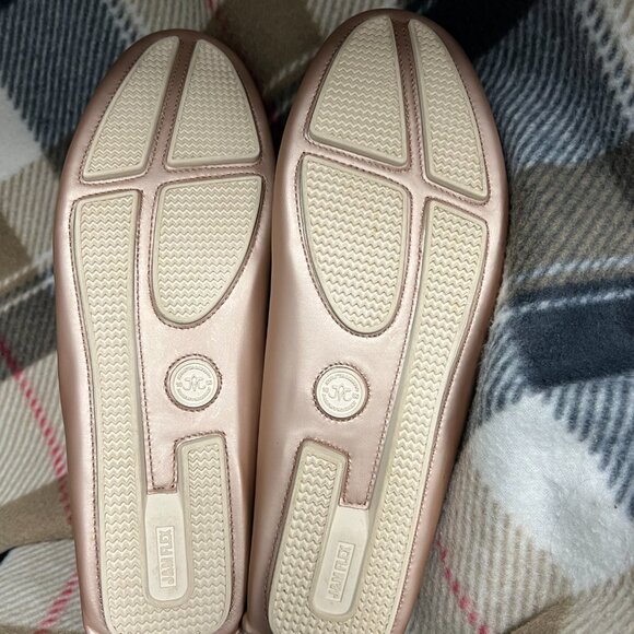 Johnston & Murphy Women’s Loafers - Picture 4 of 4